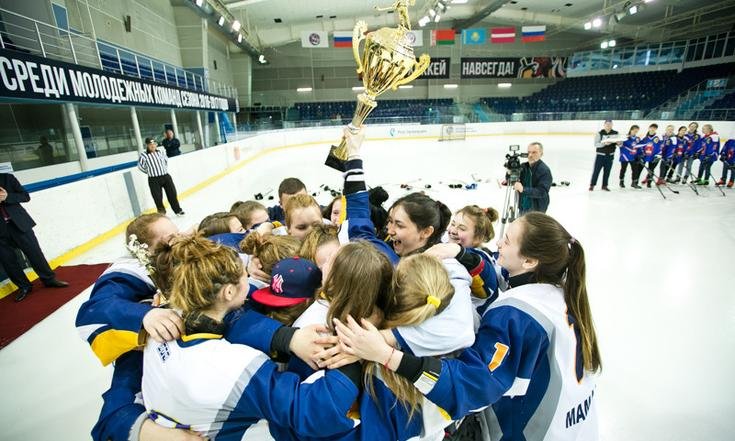 Победителем турнира «Золотая шайба» среди девушек стала команда «Олимп» из Республики Татарстан