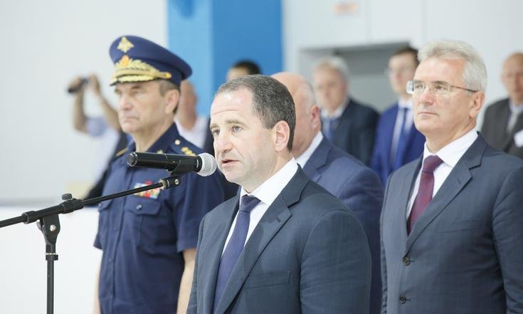 Михаил Бабич принял участие в открытии нового физкультурно-оздоровительного комплекса имени бывшего губернатора Василия Бочкарева