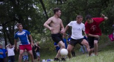 На «iВолге-2013» открылся турнир по мини-футболу